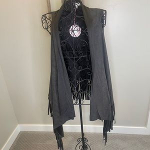 Umgee Fringe Faux Suede Vest-M NWT